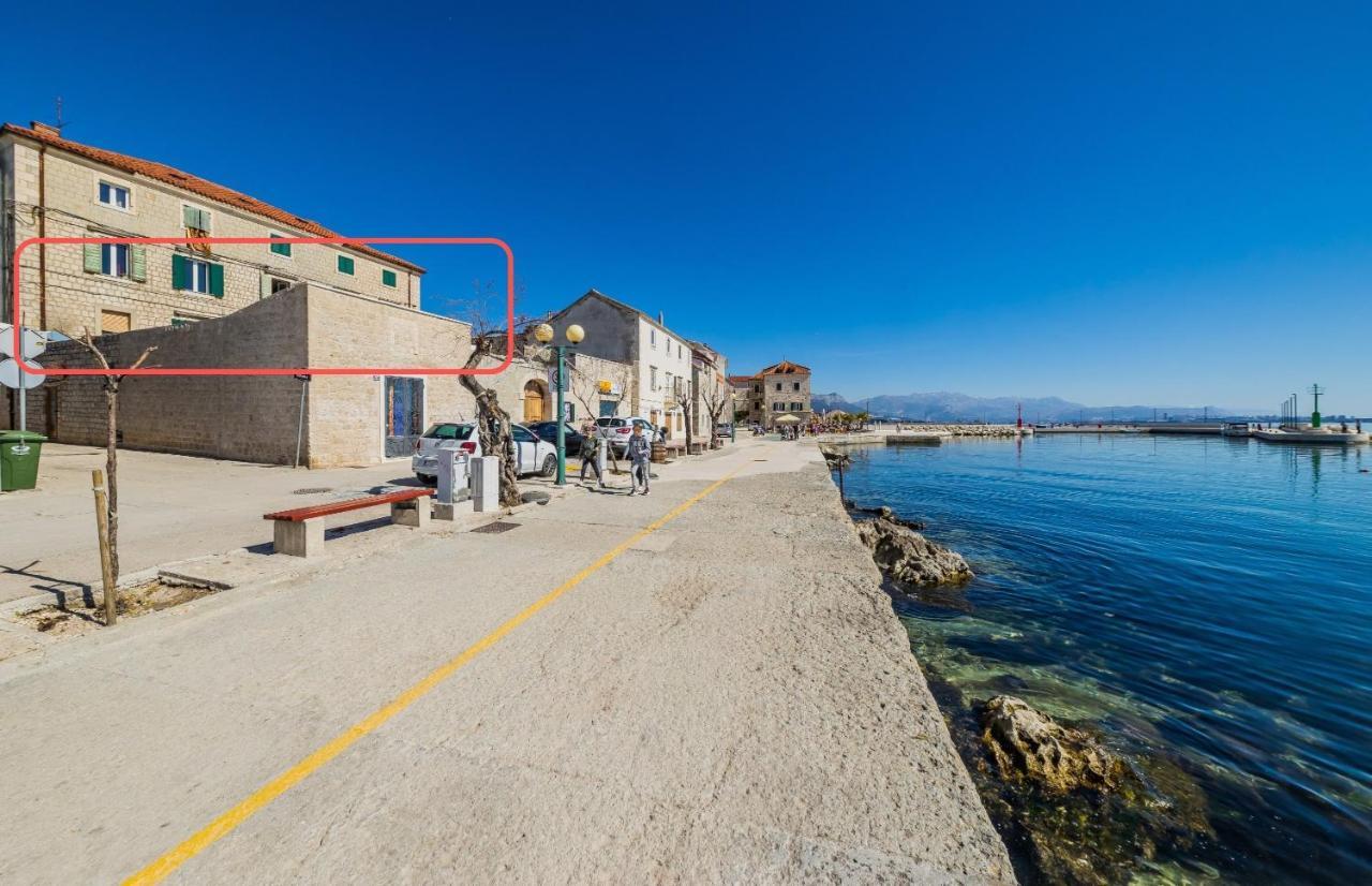 Kaštela Seafront Apartments Karlo מראה חיצוני תמונה